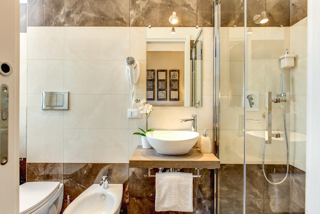 The Bridge Suites Rom Eksteriør billede